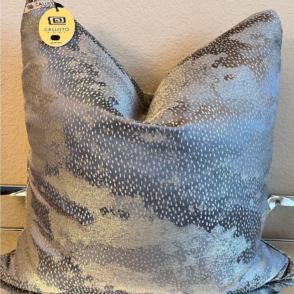1-NWT CALLISTO HOME DECORATIVE PILLOW (Please read description for details) - Picture 9 of 13